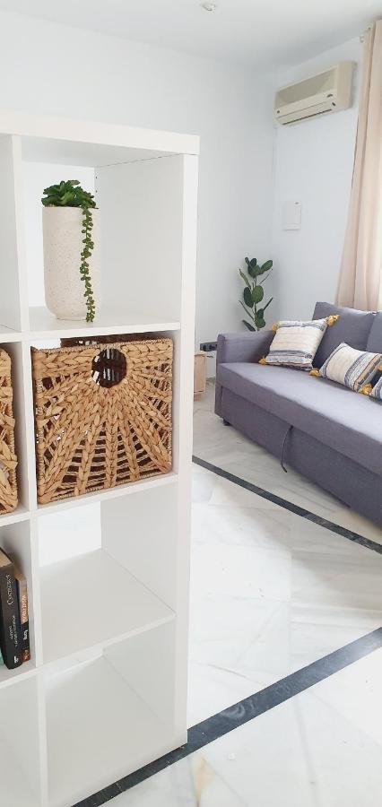 Apartamentos La Libertad Estepona Luaran gambar